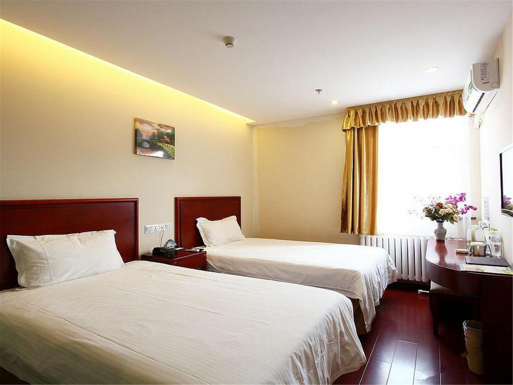 Greentree Inn Shanghai Dongming Road Subway Station Express Hotel Kültér fotó