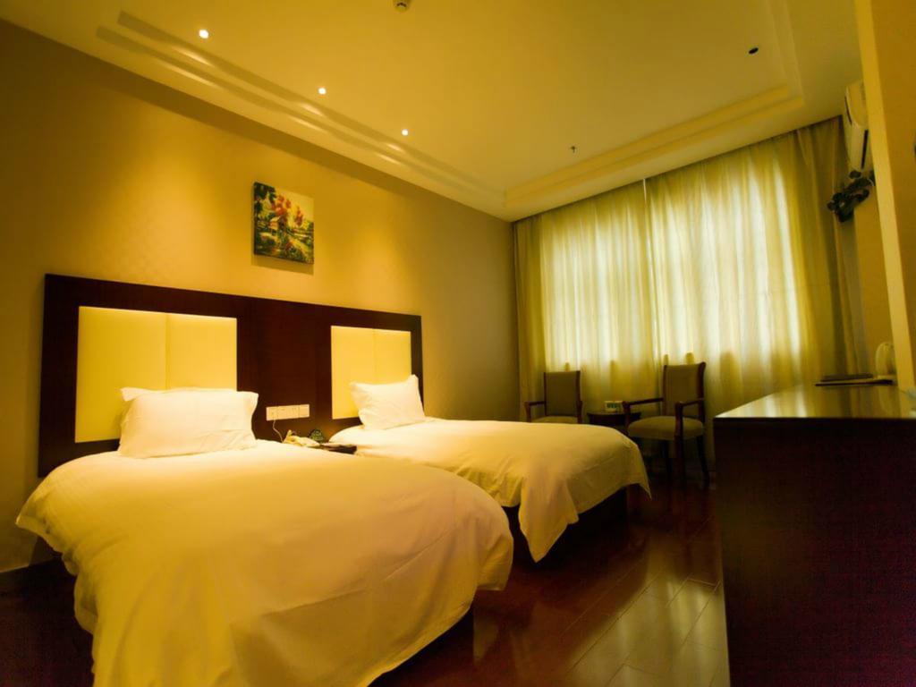 Greentree Inn Shanghai Dongming Road Subway Station Express Hotel Kültér fotó