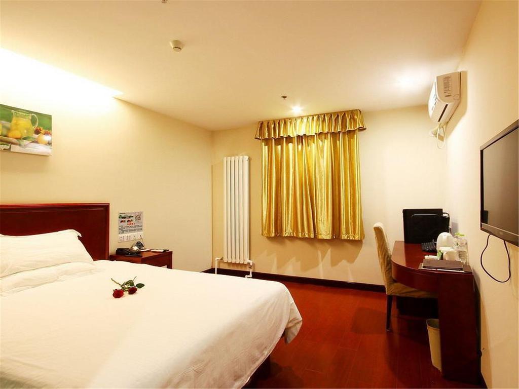 Greentree Inn Shanghai Dongming Road Subway Station Express Hotel Kültér fotó